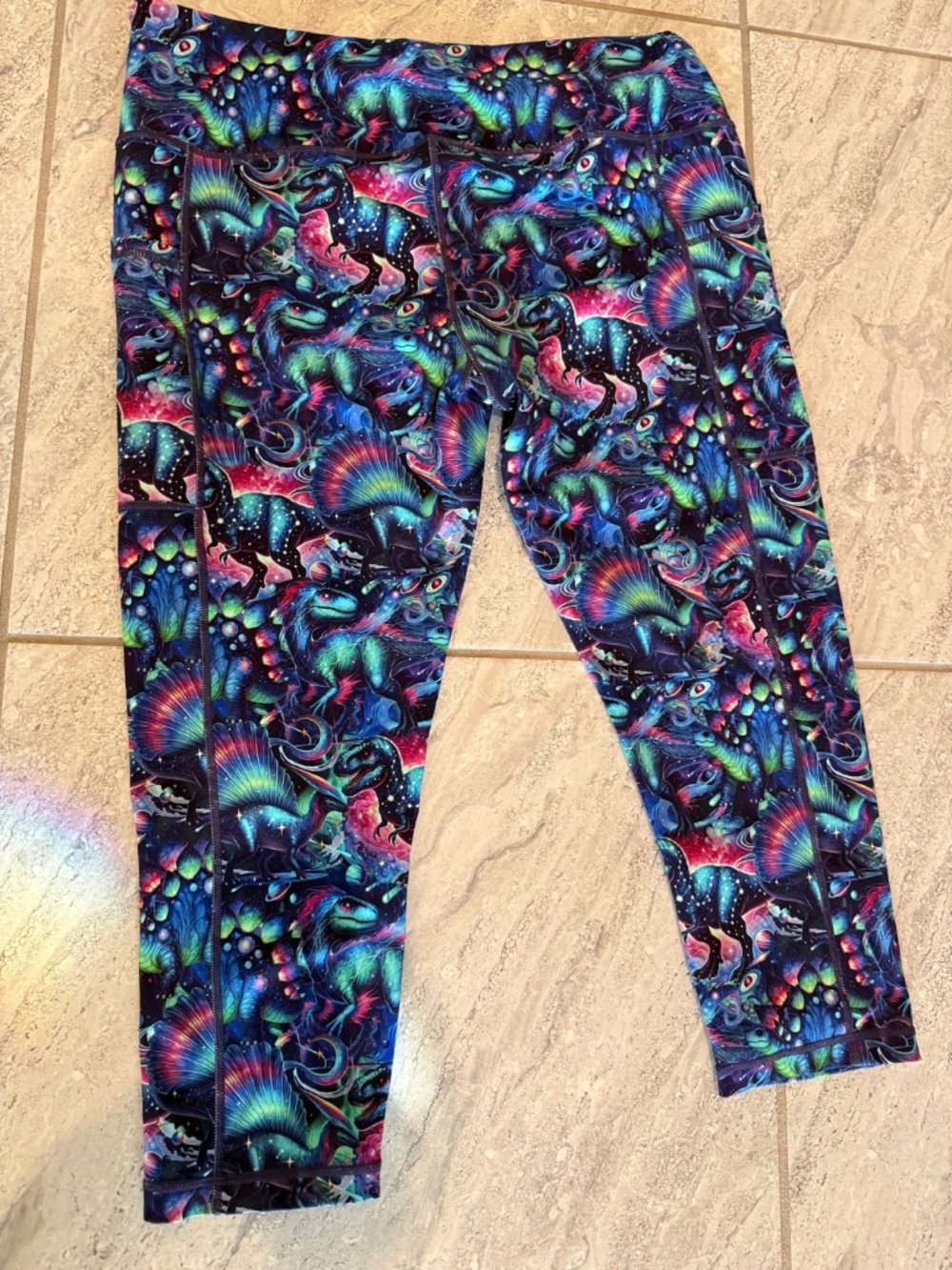 Constantly Varied Gear Dinoverse Capri Leggings XXL - Picture 2 of 5